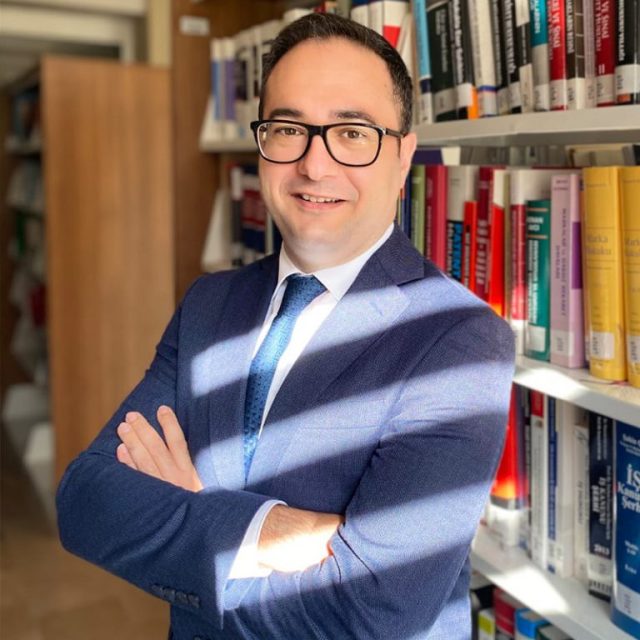 https://bthukuku.org/wp-content/uploads/2023/09/ekrem-solak-640x640.jpeg